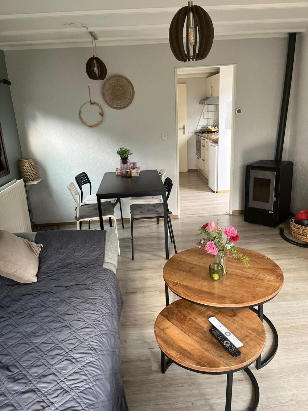 Leuk Chalet Te Huur In Putten, Honden Van Harte Welkom, Alleen Voor Recreatie Βίλα Εξωτερικό φωτογραφία