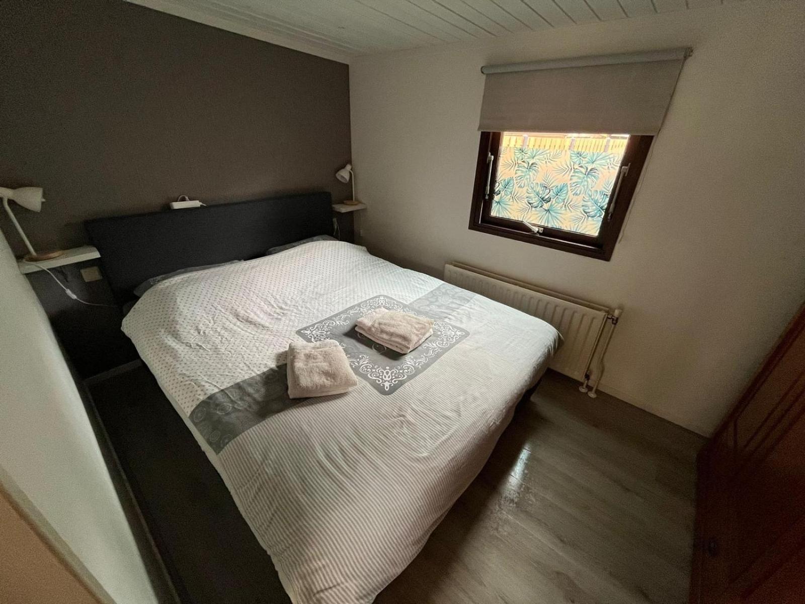 Leuk Chalet Te Huur In Putten, Honden Van Harte Welkom, Alleen Voor Recreatie Βίλα Εξωτερικό φωτογραφία